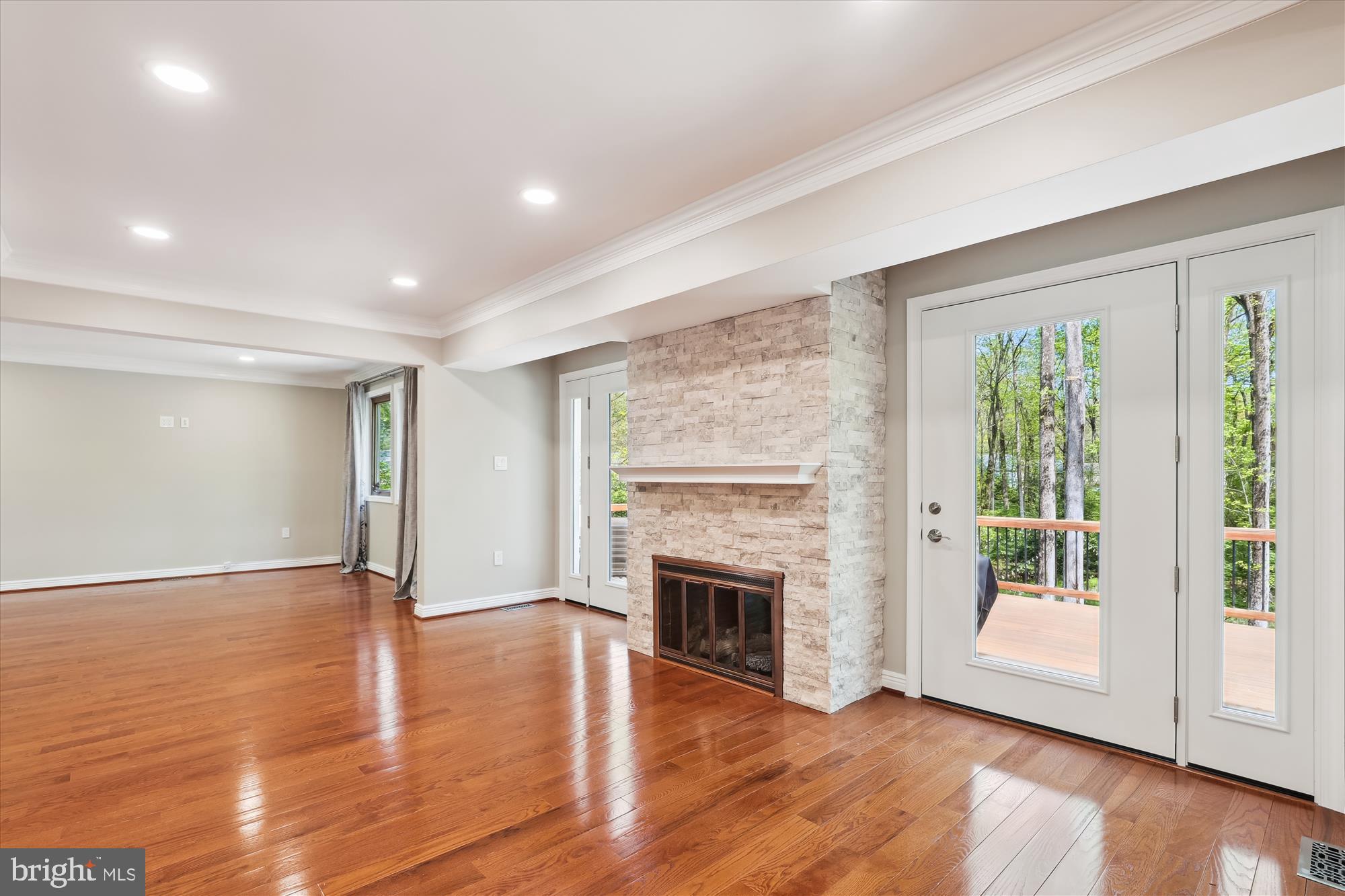 11805 Blue Spruce Road Reston, VA 20191 - Photo 6 of 48