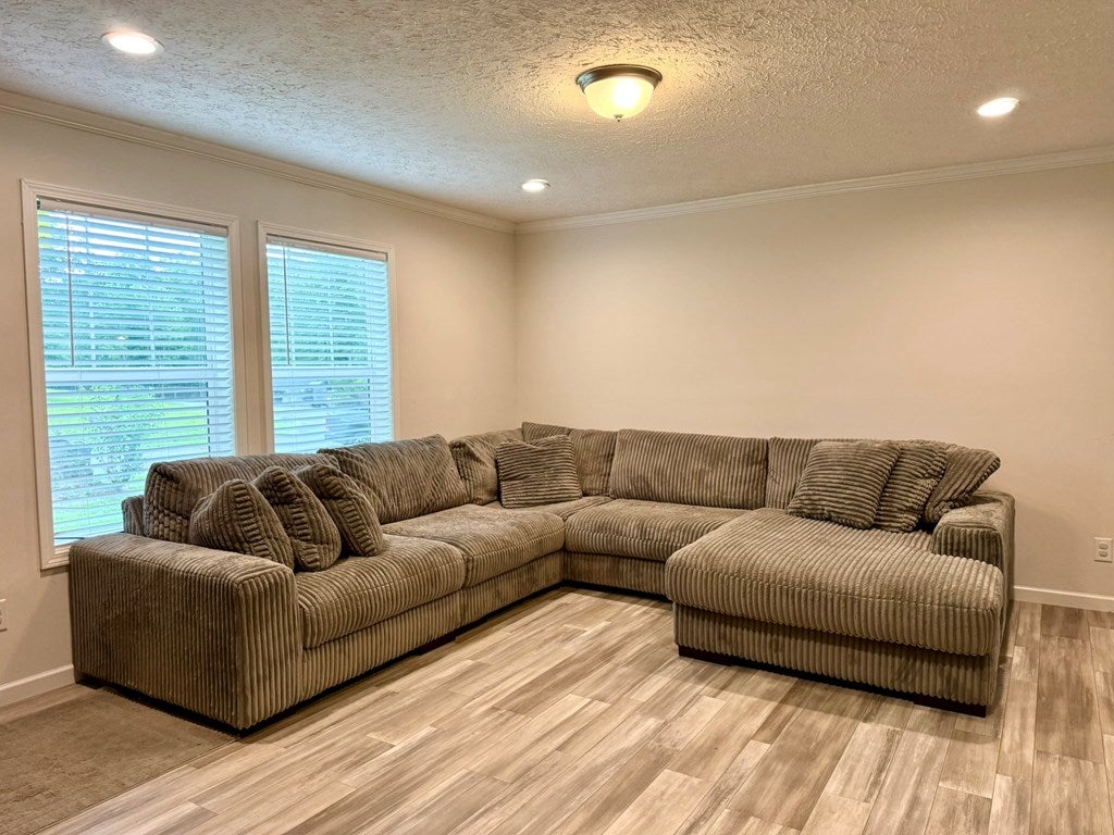 322 Pinewood Drive Shady Spring, WV 25918 - Photo 8 of 25 Gallery Image 8
