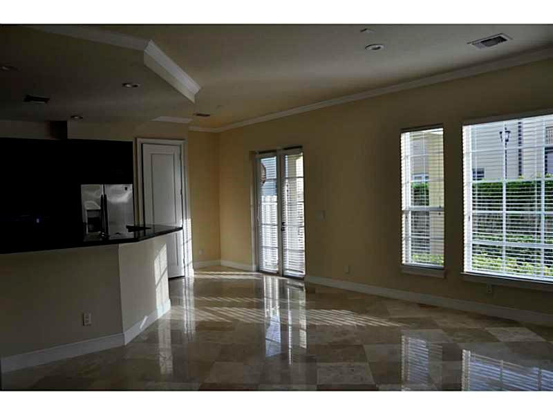 105 Via Floresta Drive, Unit 105 Boca Raton, FL 33487 - Photo 5 of 22 Photo 5