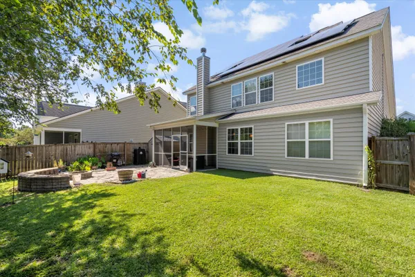 $448,500 | 225 Berwick Drive, Summerville, SC 29483