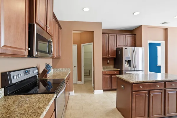 $448,500 | 225 Berwick Drive, Summerville, SC 29483