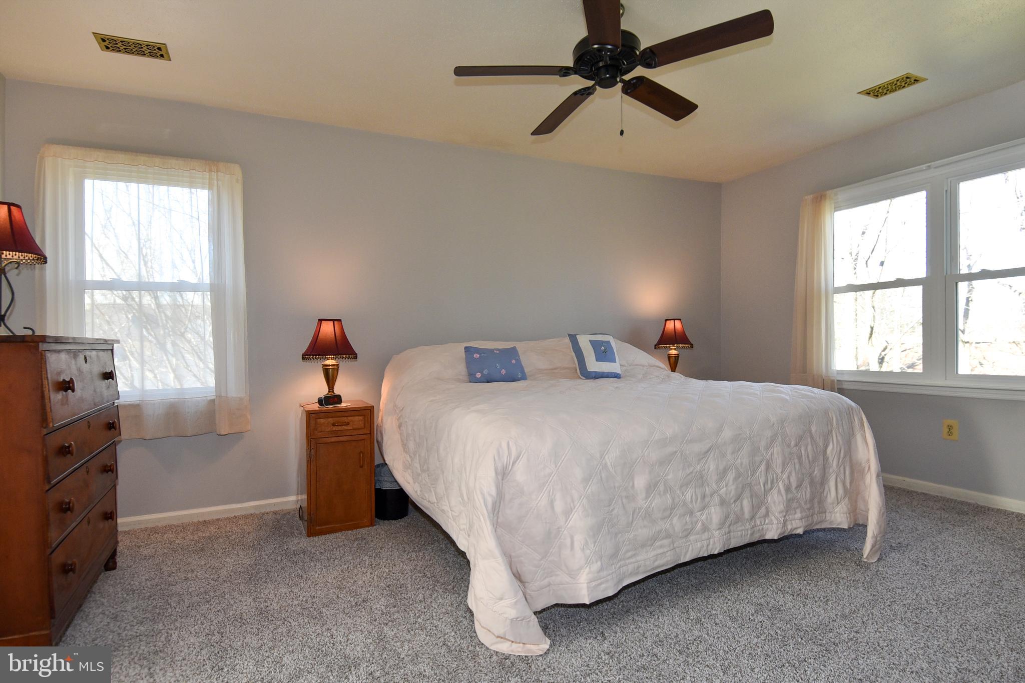4816 Powell Road Fairfax, VA 22032 - Photo 29 of 47 Gallery Image 29