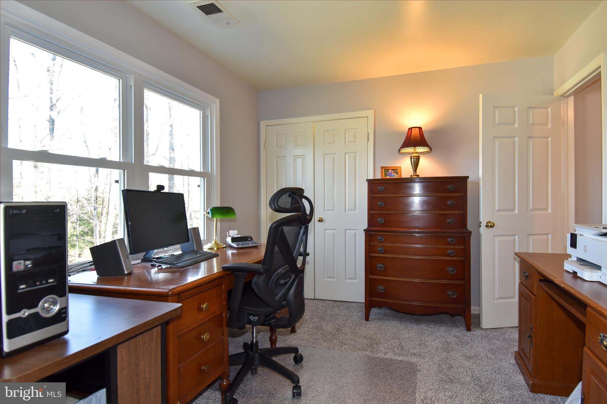 4816 Powell Road Fairfax, VA 22032 - Photo 31 of 47 Gallery Image 31