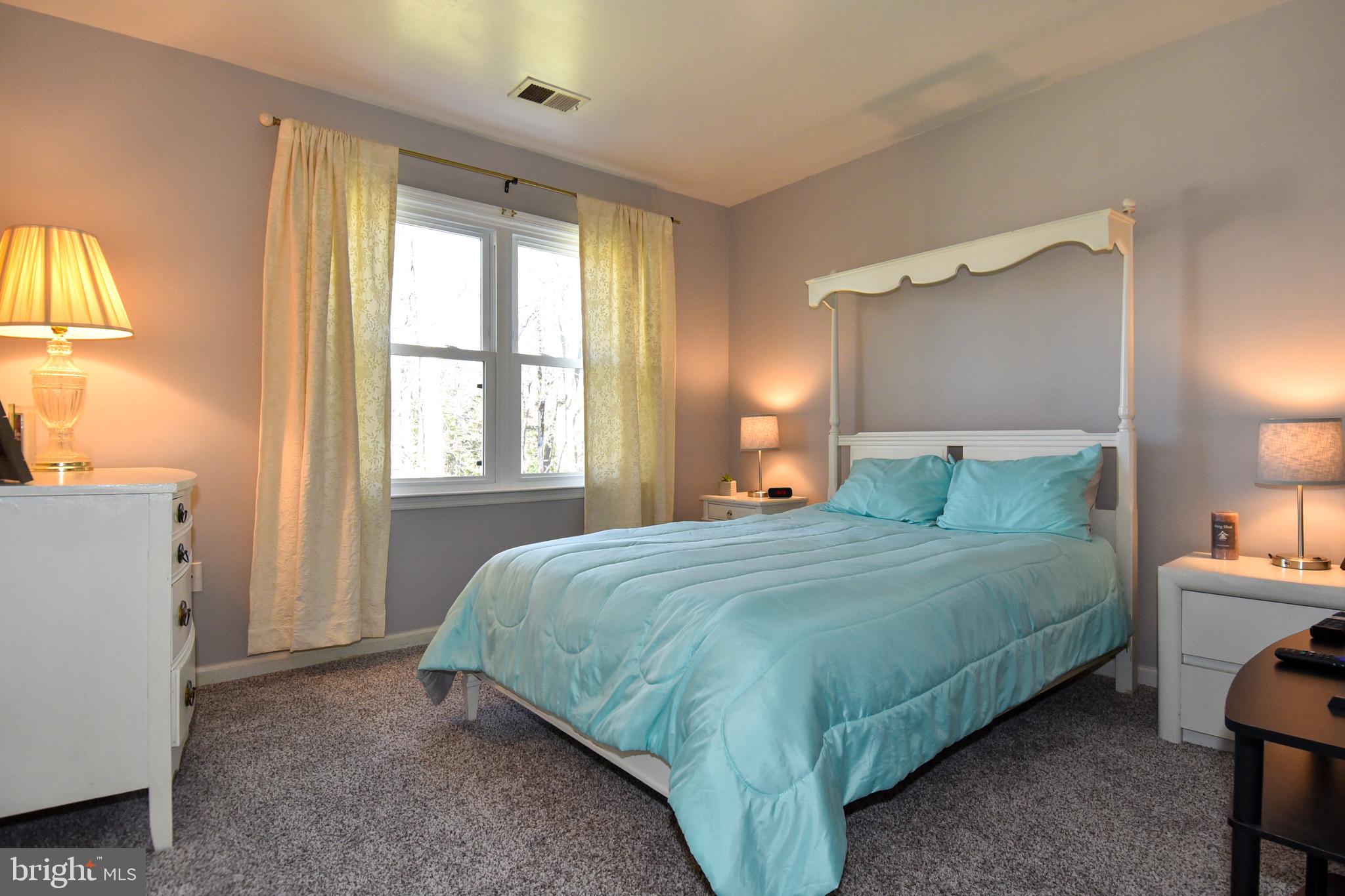4816 Powell Road Fairfax, VA 22032 - Photo 36 of 47 Gallery Image 36