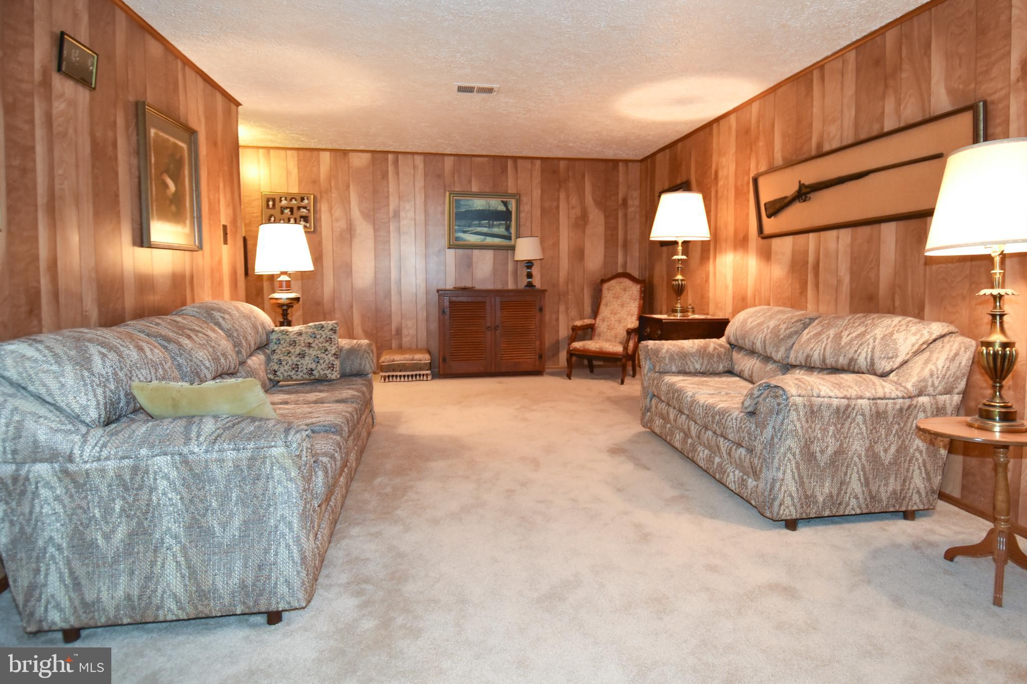 4816 Powell Road Fairfax, VA 22032 - Photo 39 of 47 Gallery Image 39