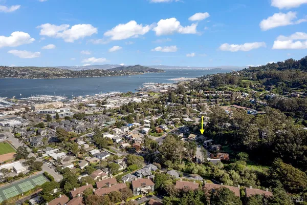 $1,199,000 | 191 Buchanan Drive, Sausalito, CA 94965