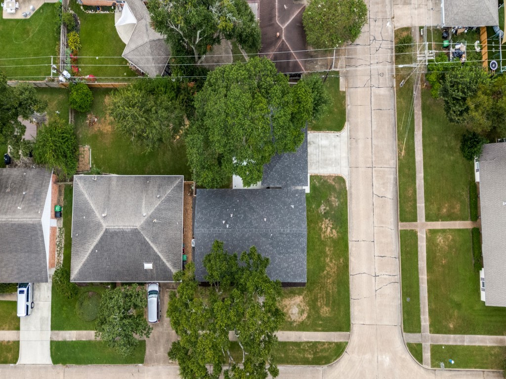 5933 Birdwood Road Houston, TX 77074 - Photo 27 of 30 Gallery Image 27