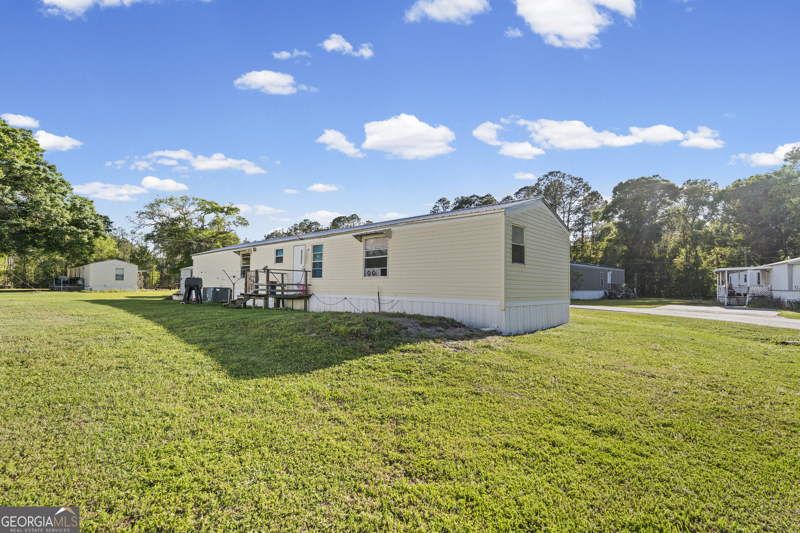 660 Woodward Road Waycross, GA 31503 - Photo 17 of 44