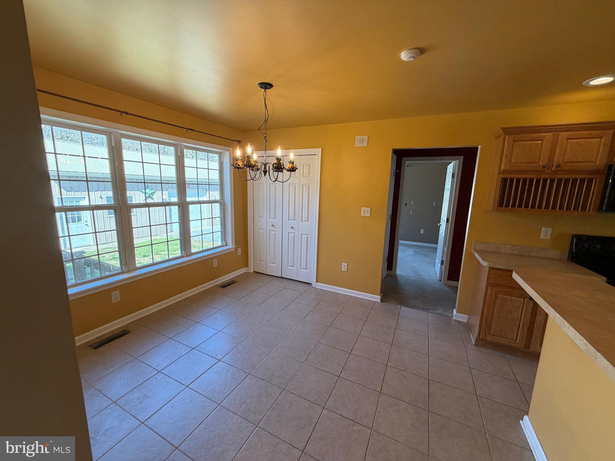 8617 Portsville Road Laurel, DE 19956 - Photo 27 of 47 a view of livingroom with kitchen
