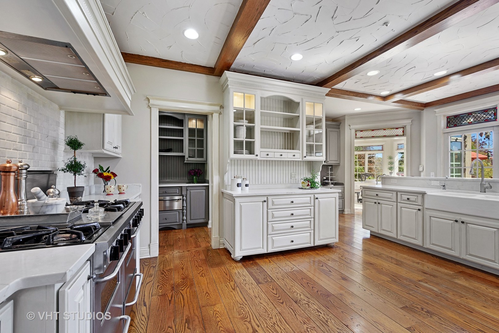 18 Ridge Road Barrington Hills, IL 60010 - Photo 11 of 55