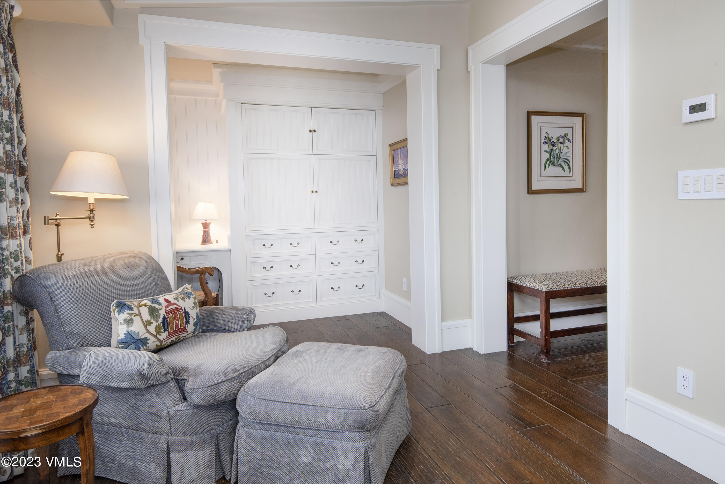 1 Willow Bridge Road, Unit 31A Vail, CO 81657 - Photo 25 of 49 a bedroom with furniture and a wooden floor
