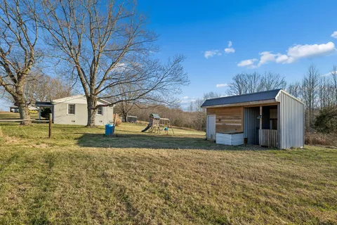 $314,900 | 411 Purtle Road, Lafayette, TN 37083