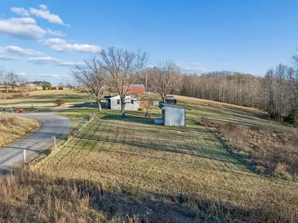 $314,900 | 411 Purtle Road, Lafayette, TN 37083