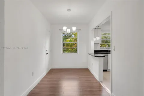 $350,000 | 5605 Southwest 80th Street, Unit 10D, Miami, FL 33143