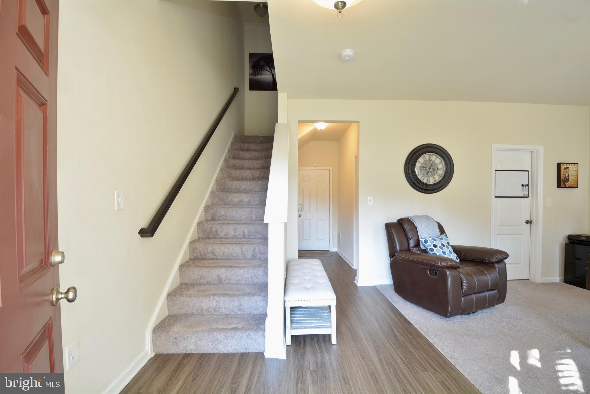 3995 Bradys Hill Road Triangle, VA 22172 - Photo 4 of 47 Gallery Image 4