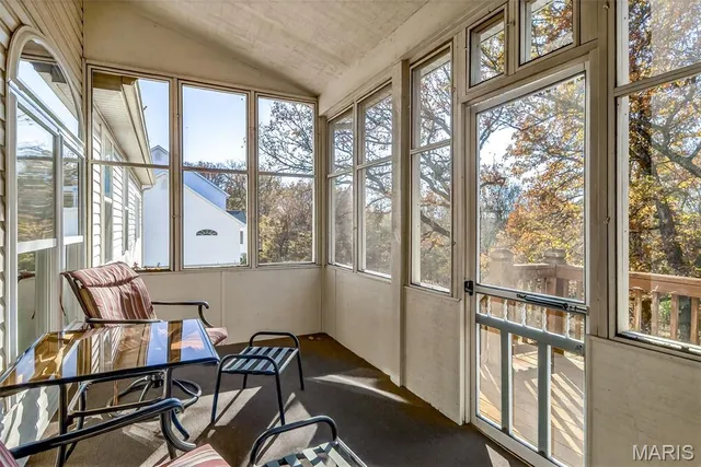 $450,000 | 10507 Glen Oaks Drive, Festus, MO 63028