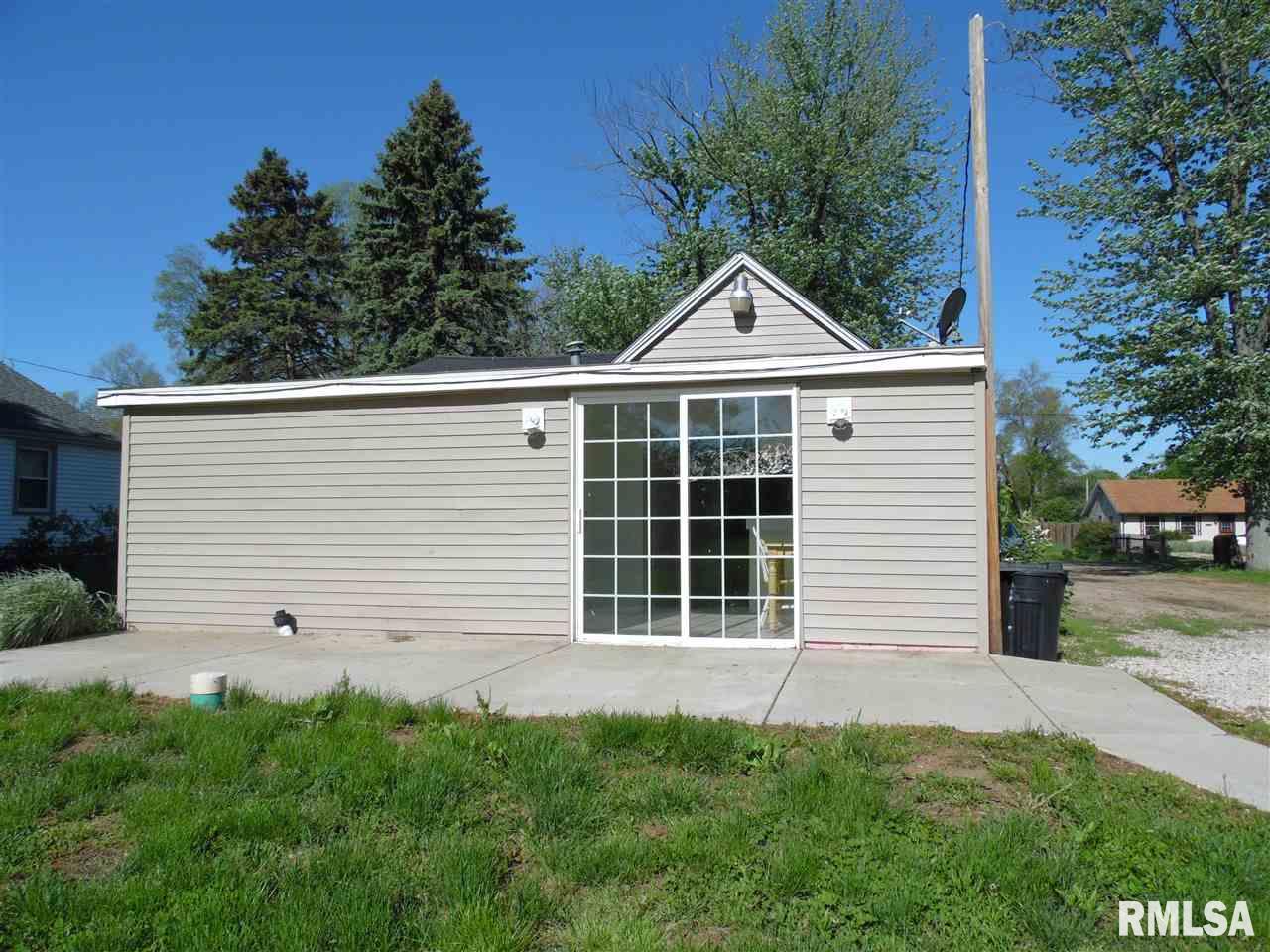 12920 Wiseman Road Pekin, IL 61554 - Photo 3 of 11 Gallery Image 3