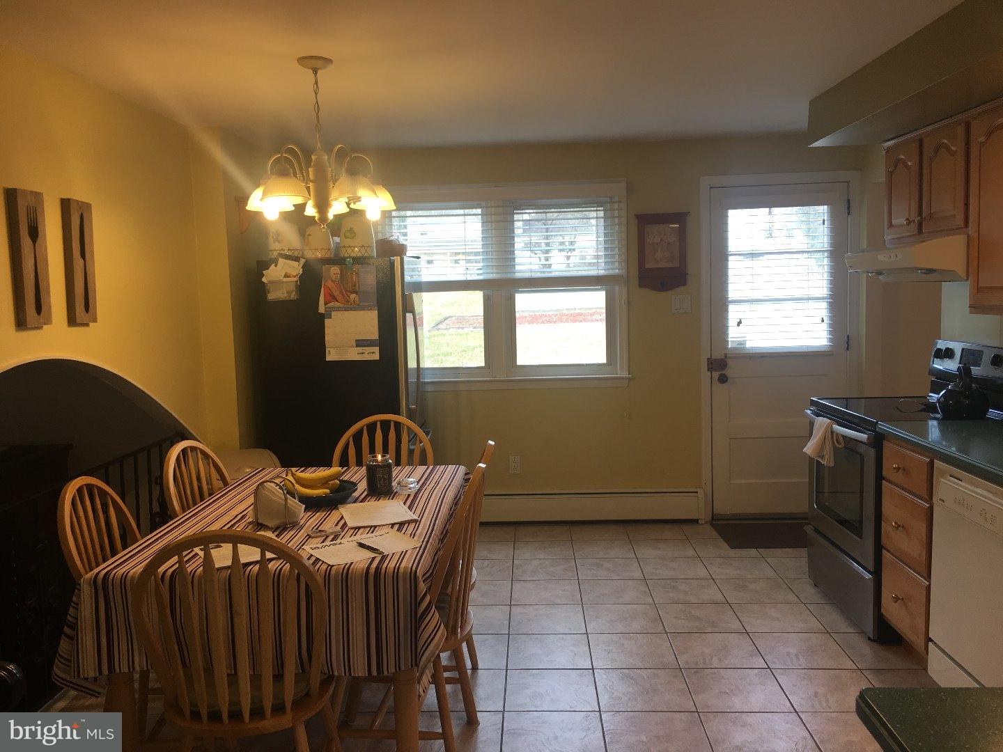 61 Rotterdam Road East Holland, PA 18966 - Photo 5 of 22 Gallery Image 5
