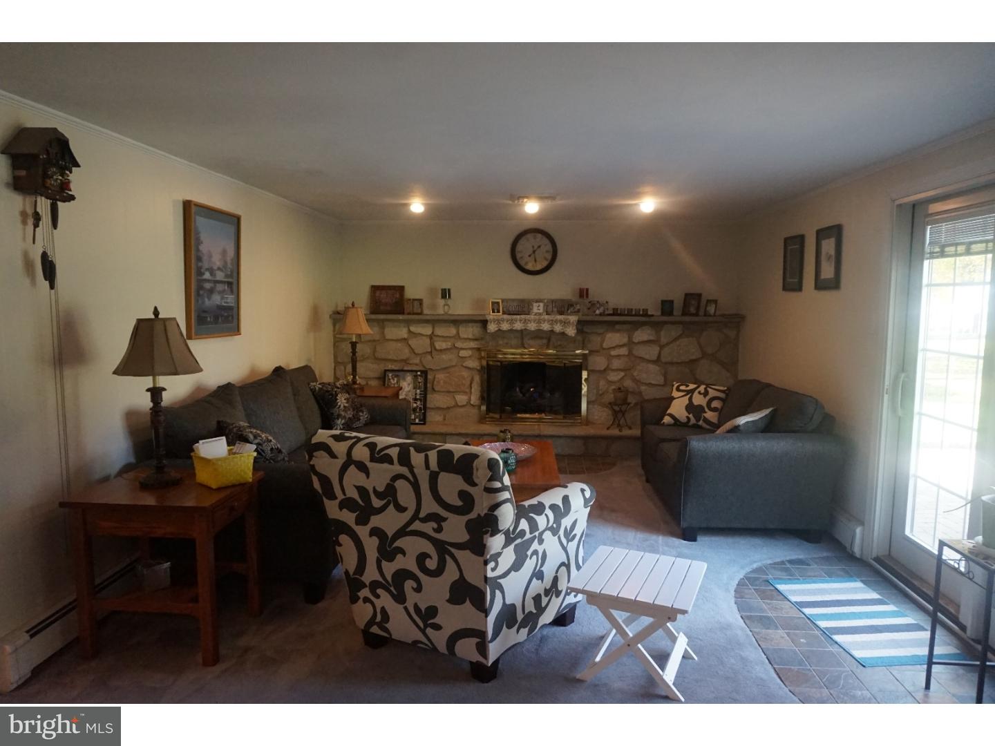 61 Rotterdam Road East Holland, PA 18966 - Photo 7 of 22 Gallery Image 7