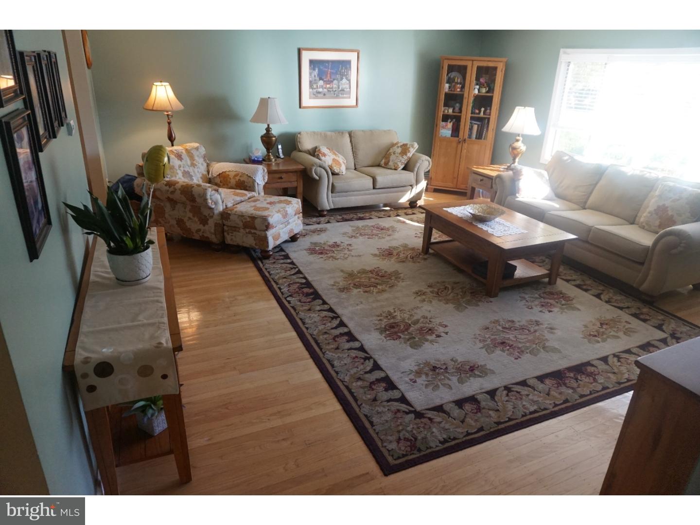61 Rotterdam Road East Holland, PA 18966 - Photo 9 of 22 Gallery Image 9