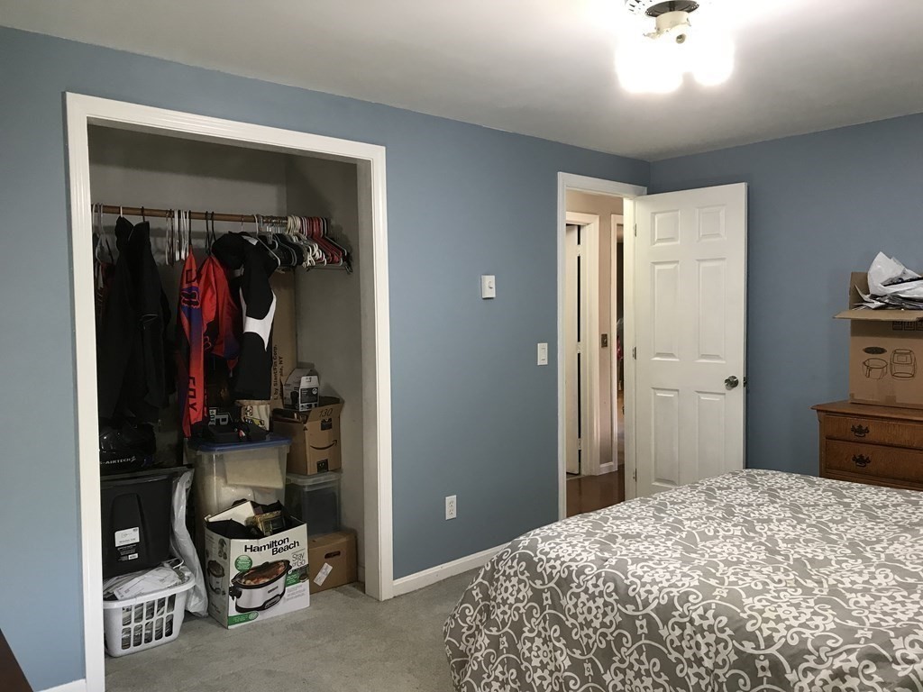 276 Buck Pond Road Westfield, MA 01085 - Photo 11 of 24 Gallery Image 11