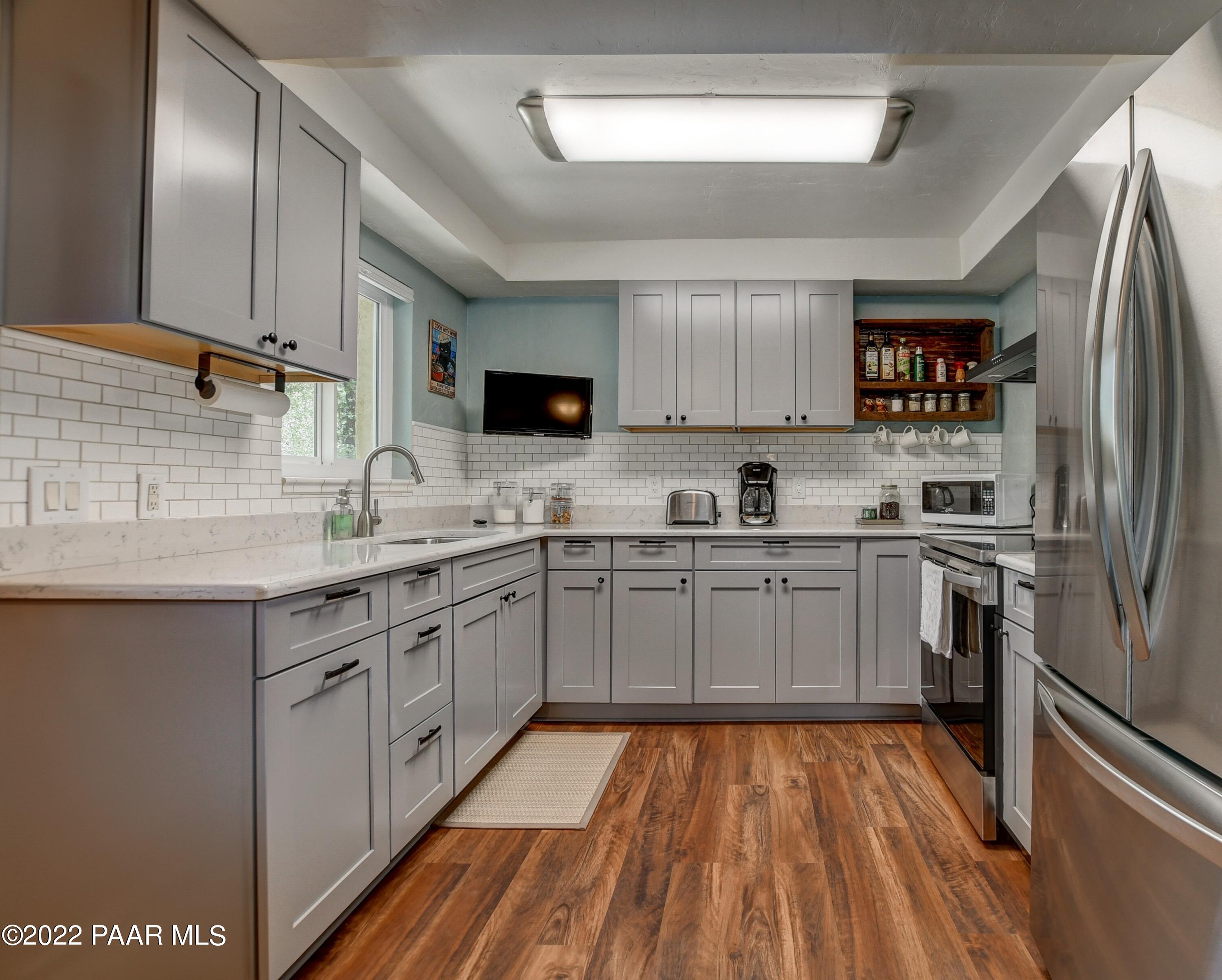 4939 South Kaibab Road Prescott, AZ 86303 - Photo 17 of 56 Kitchen