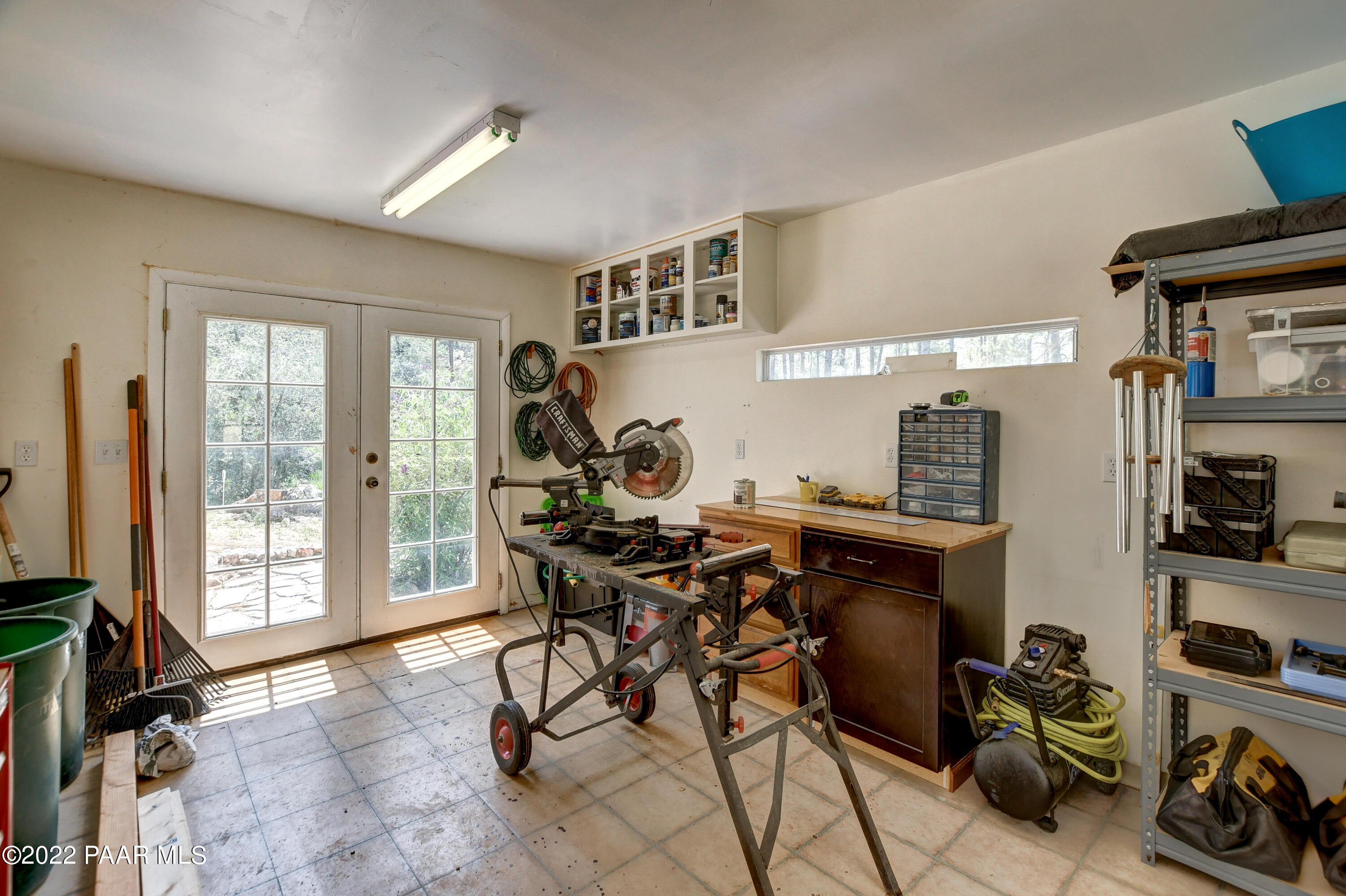4939 South Kaibab Road Prescott, AZ 86303 - Photo 54 of 56 Many uses lots of light