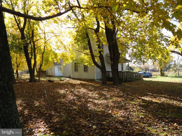 381 Quaker Neck Road Mannington, NJ 08079 - Photo 2 of 12
