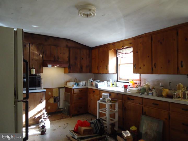 381 Quaker Neck Road Mannington, NJ 08079 - Photo 5 of 12
