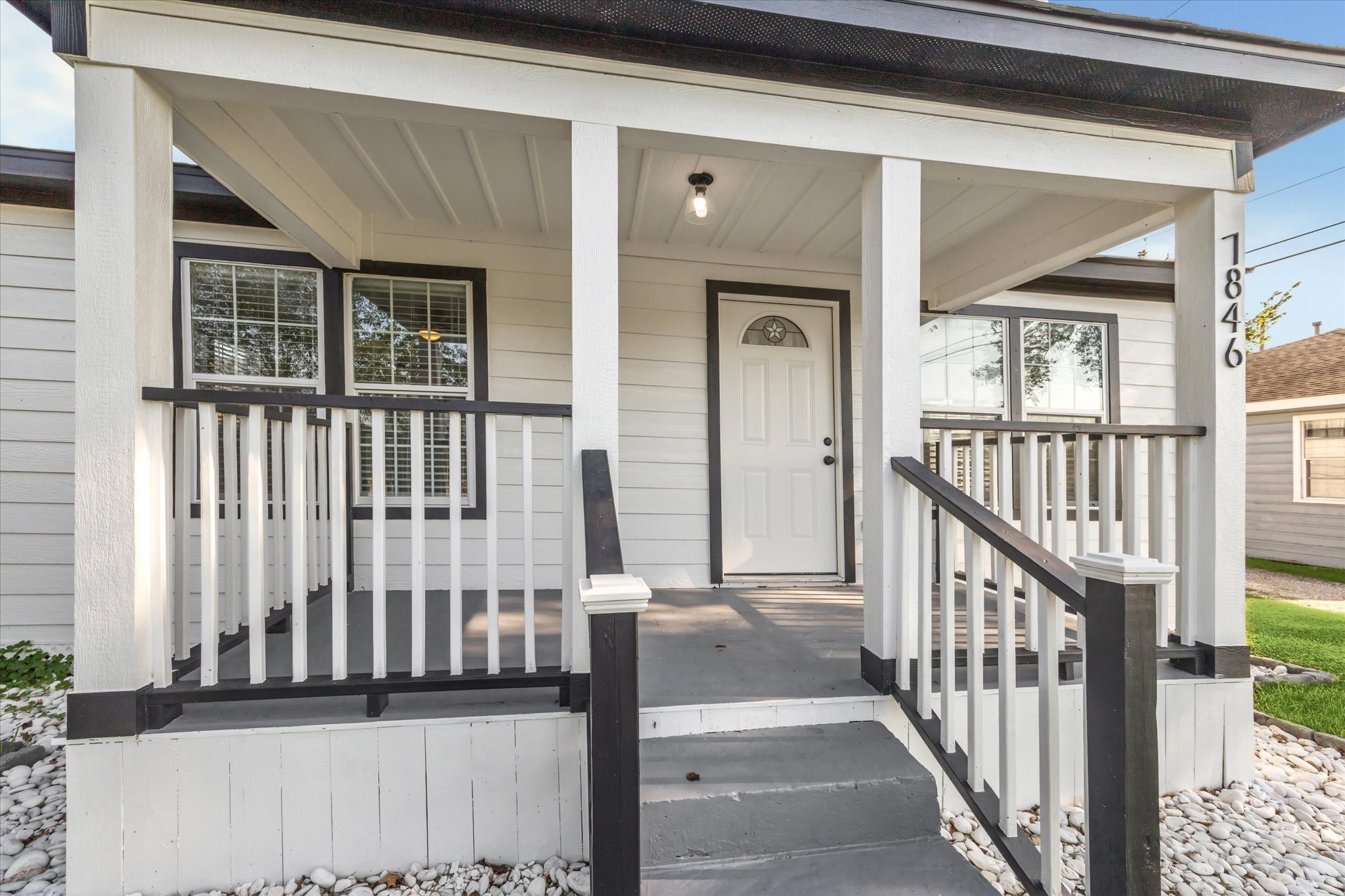 7846 South Howton Street Houston, TX 77028 - Photo 2 of 14