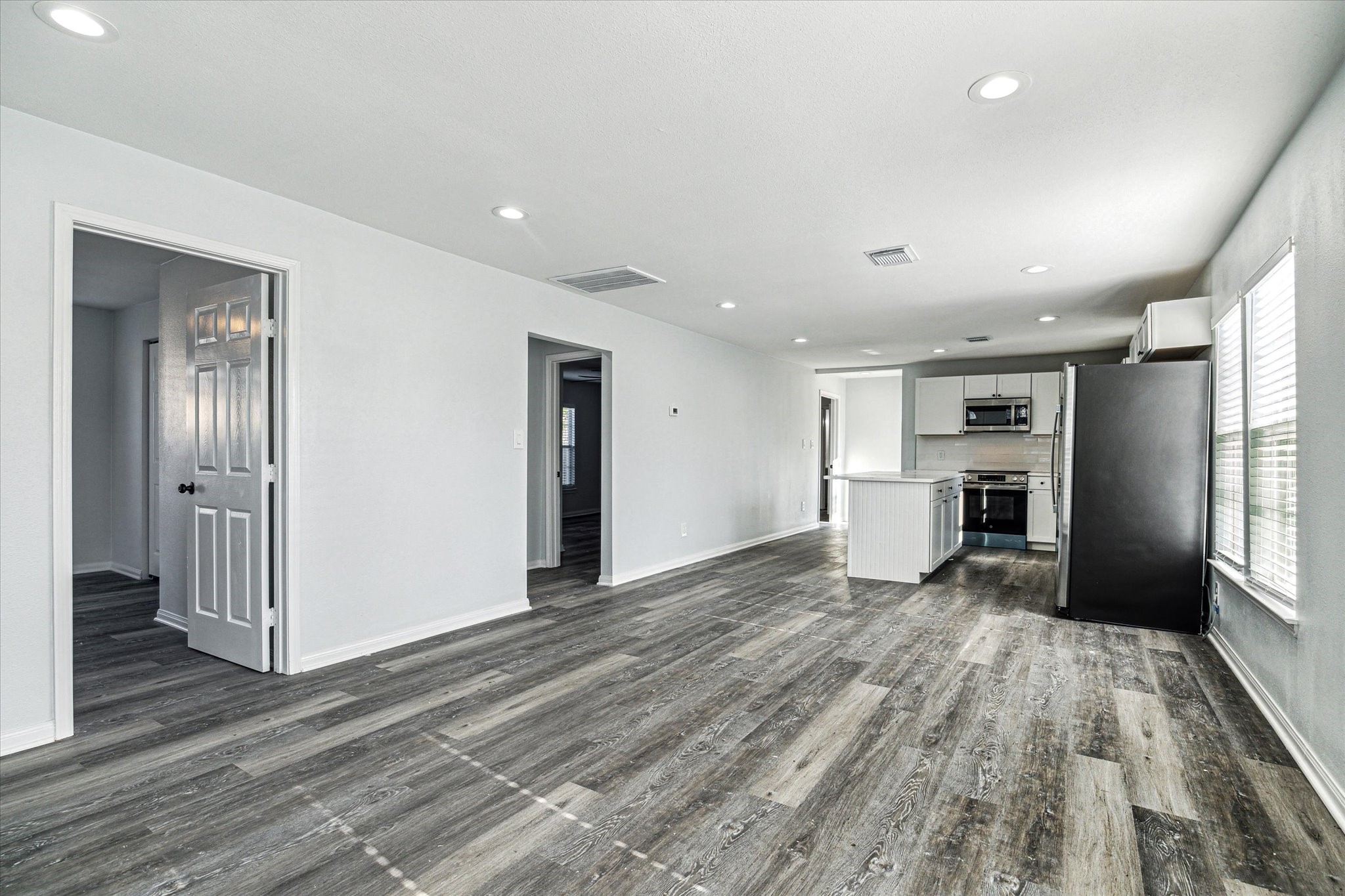 7846 South Howton Street Houston, TX 77028 - Photo 4 of 14