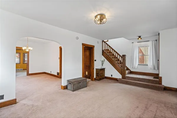 $185,900 | 909 Freeport Road, New Kensington, PA 15068