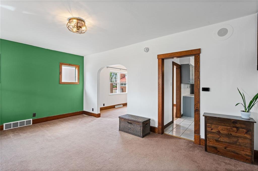 909 Freeport Road New Kensington, PA 15068 - Photo 15 of 46