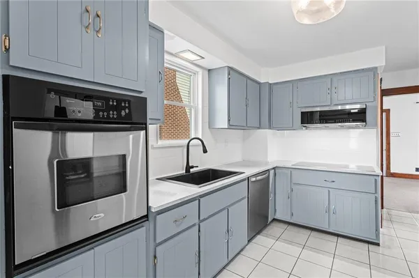 $185,900 | 909 Freeport Road, New Kensington, PA 15068