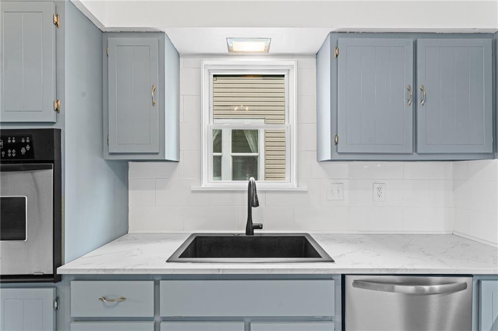 909 Freeport Road New Kensington, PA 15068 - Photo 18 of 46
