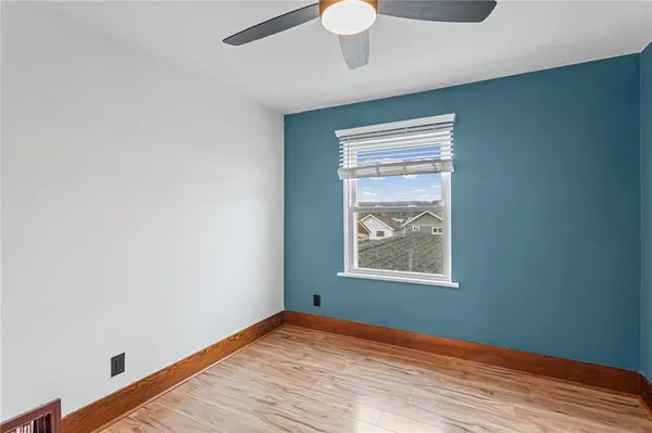$185,900 | 909 Freeport Road, New Kensington, PA 15068