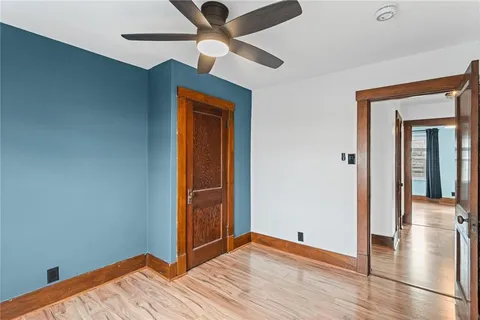an empty room and wooden floor in a room