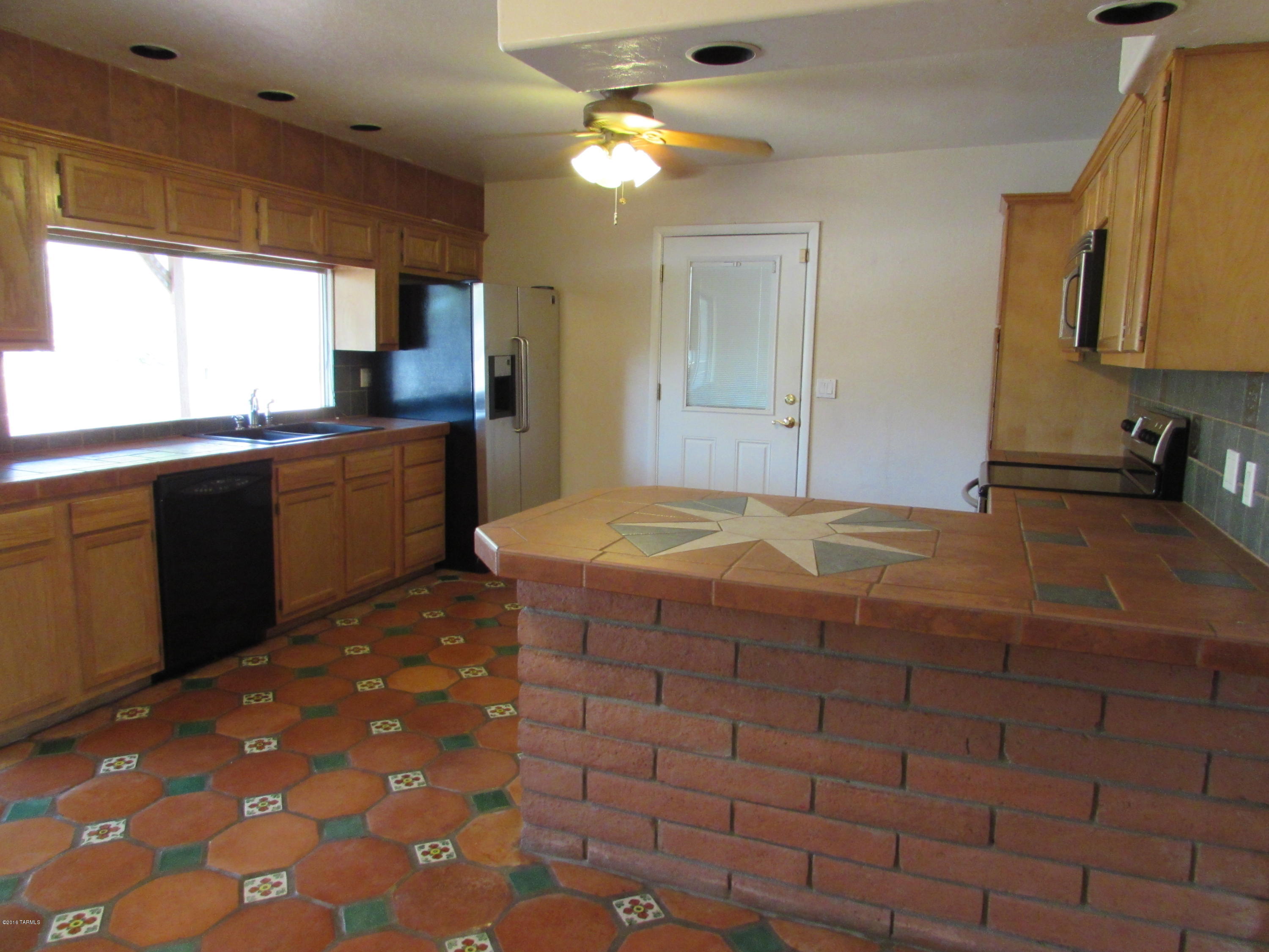 3590 West Massingale Road Tucson, AZ 85741 - Photo 6 of 28