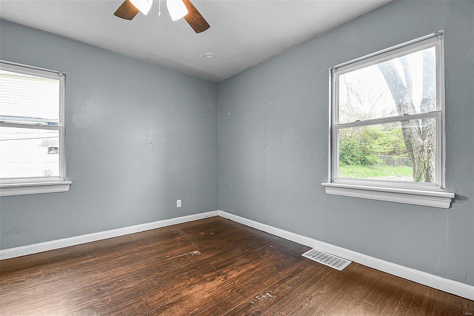 3382 Old Baumgartner Road St. Louis, MO 63129 - Photo 15 of 24 Gallery Image 15