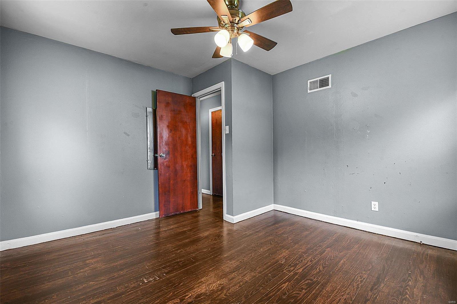 3382 Old Baumgartner Road St. Louis, MO 63129 - Photo 19 of 24 Gallery Image 19