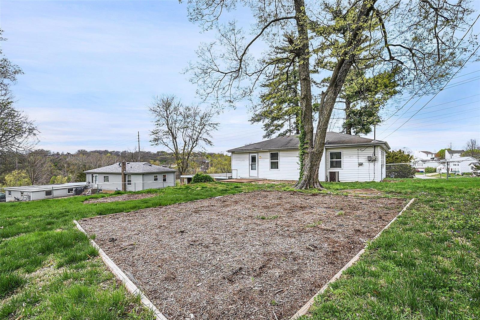 3382 Old Baumgartner Road St. Louis, MO 63129 - Photo 23 of 24 Gallery Image 23