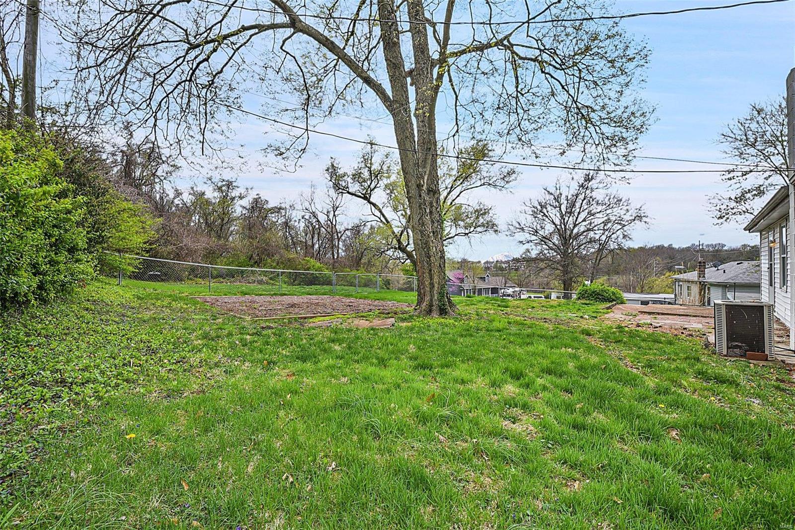 3382 Old Baumgartner Road St. Louis, MO 63129 - Photo 24 of 24 Gallery Image 24