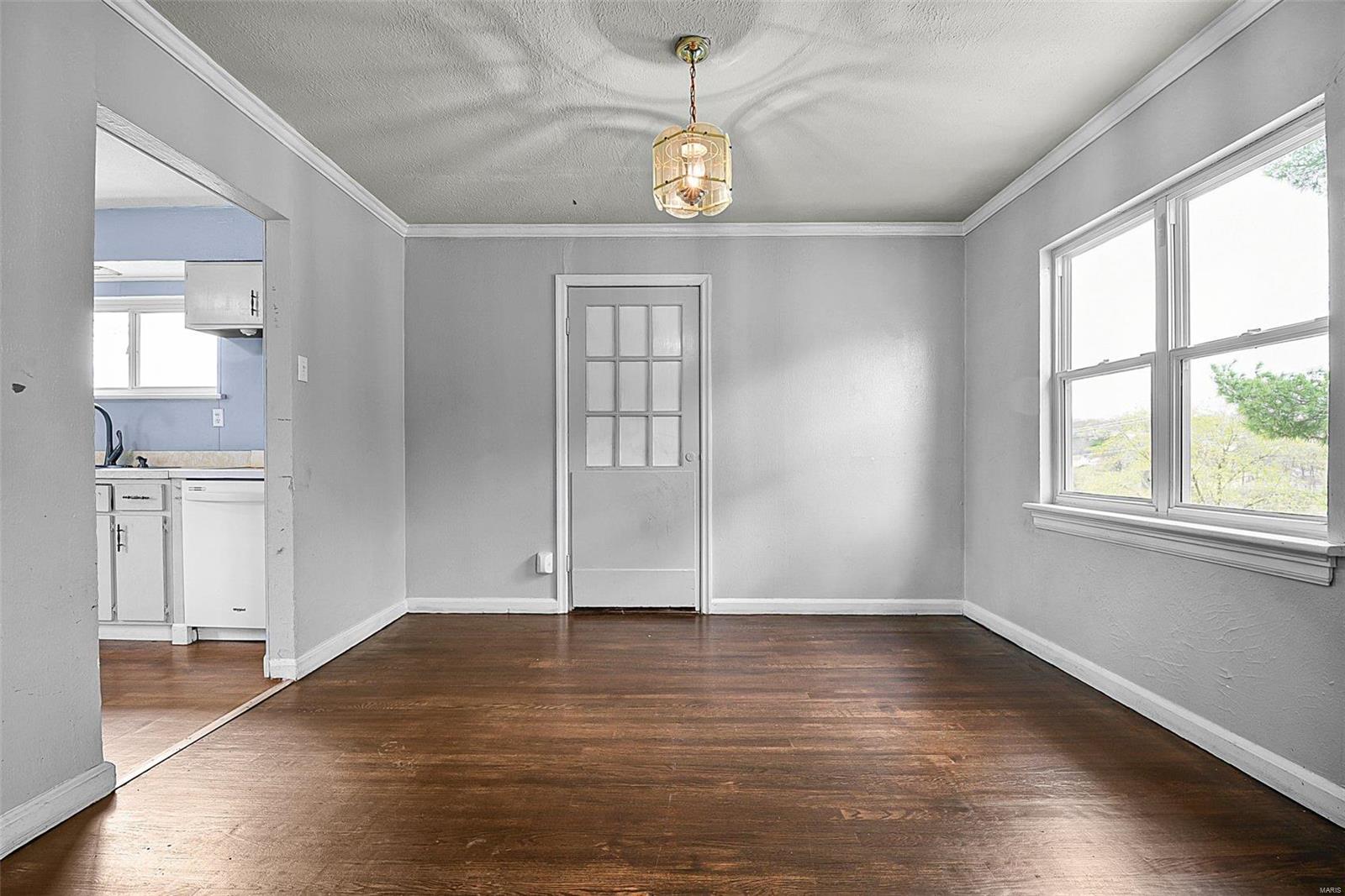 3382 Old Baumgartner Road St. Louis, MO 63129 - Photo 6 of 24 Gallery Image 6