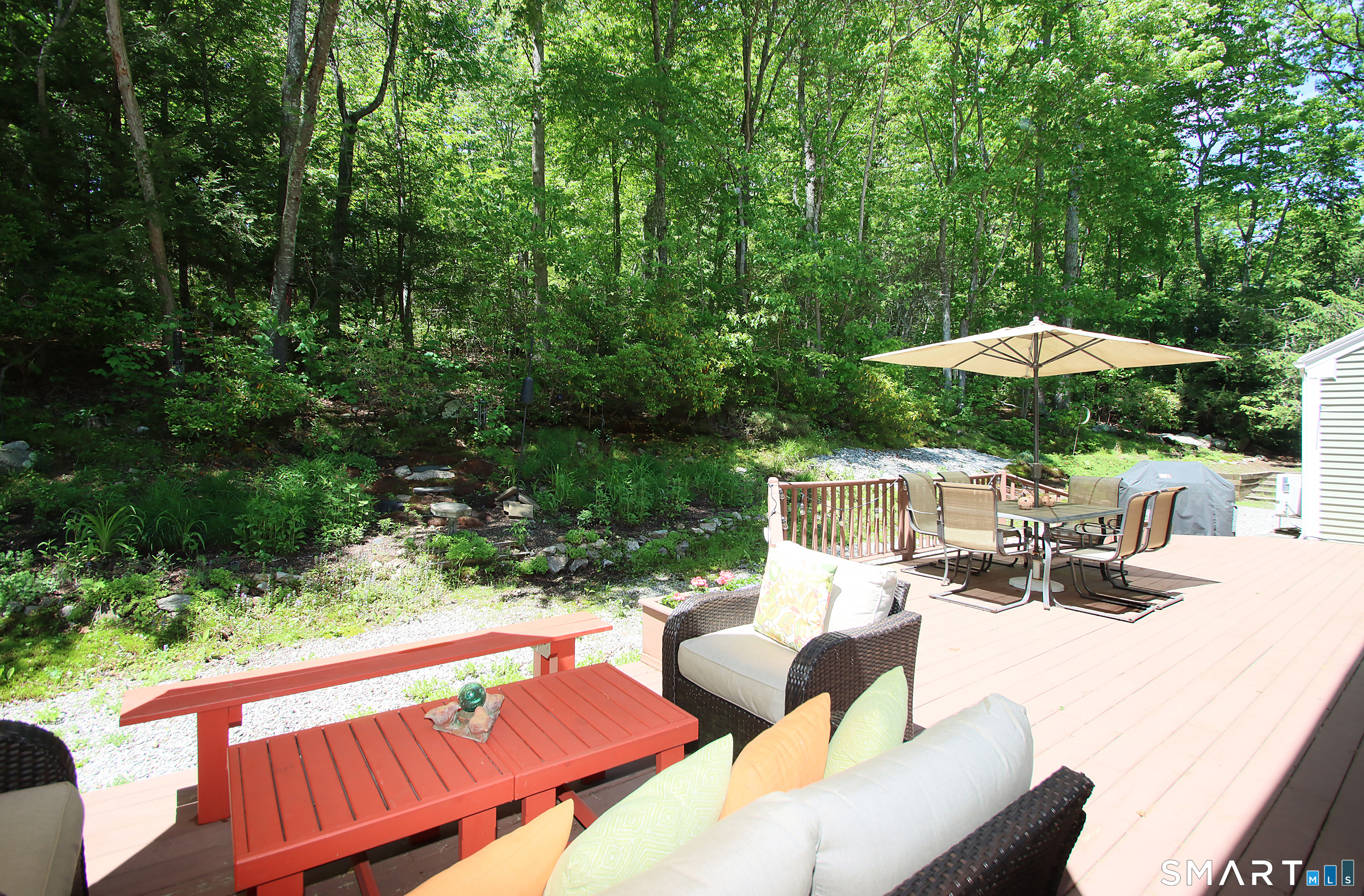 19 Legendary Road East Lyme, CT 06333 - Photo 34 of 38