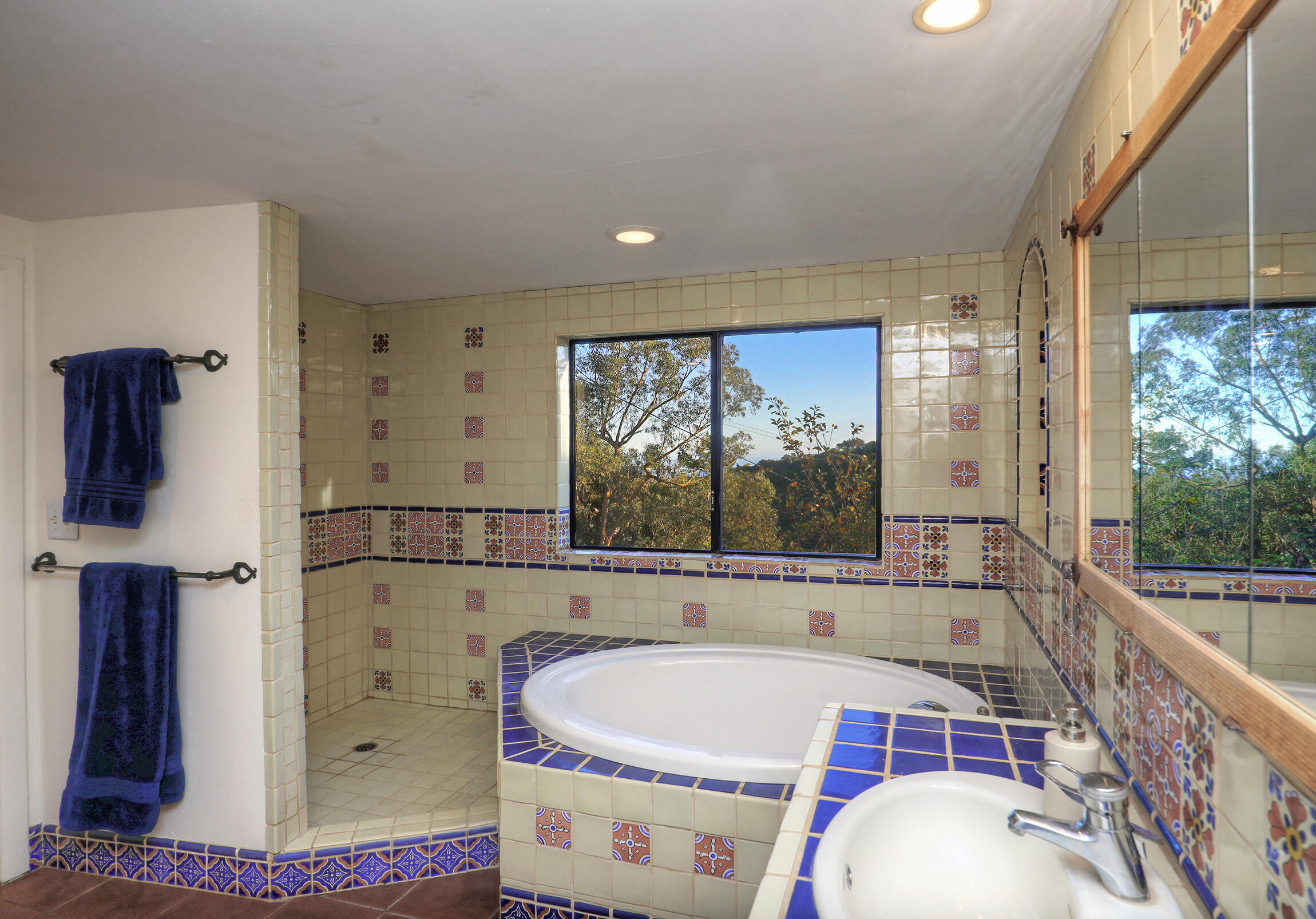 2924 San Marcos Pass Road Santa Barbara, CA 93105 - Photo 31 of 47 Downstairs Bathroom
