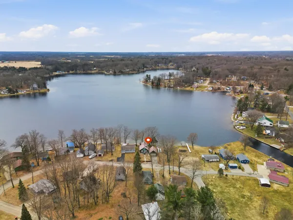 $475,000 | 6221 Honeymoon Drive, Lakeview, MI 48850