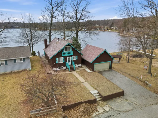 $475,000 | 6221 Honeymoon Drive, Lakeview, MI 48850