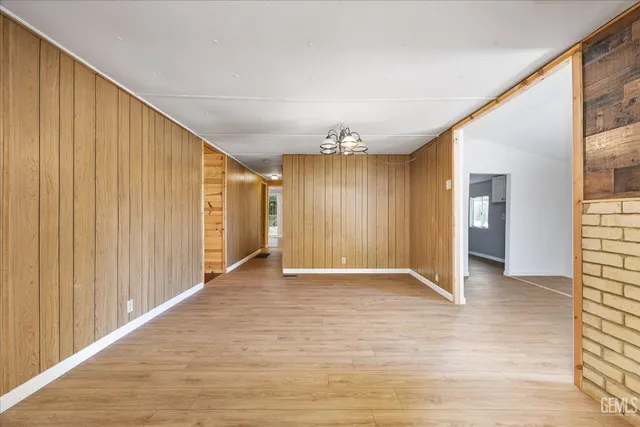 a view of an empty room and window