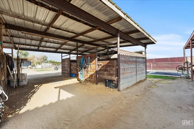 a view of outdoor space with a street