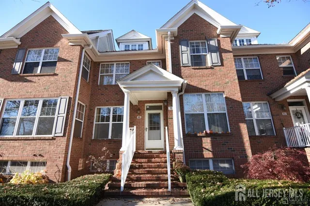 $3,500 | 68 Franklin School Way, Metuchen, NJ 08840